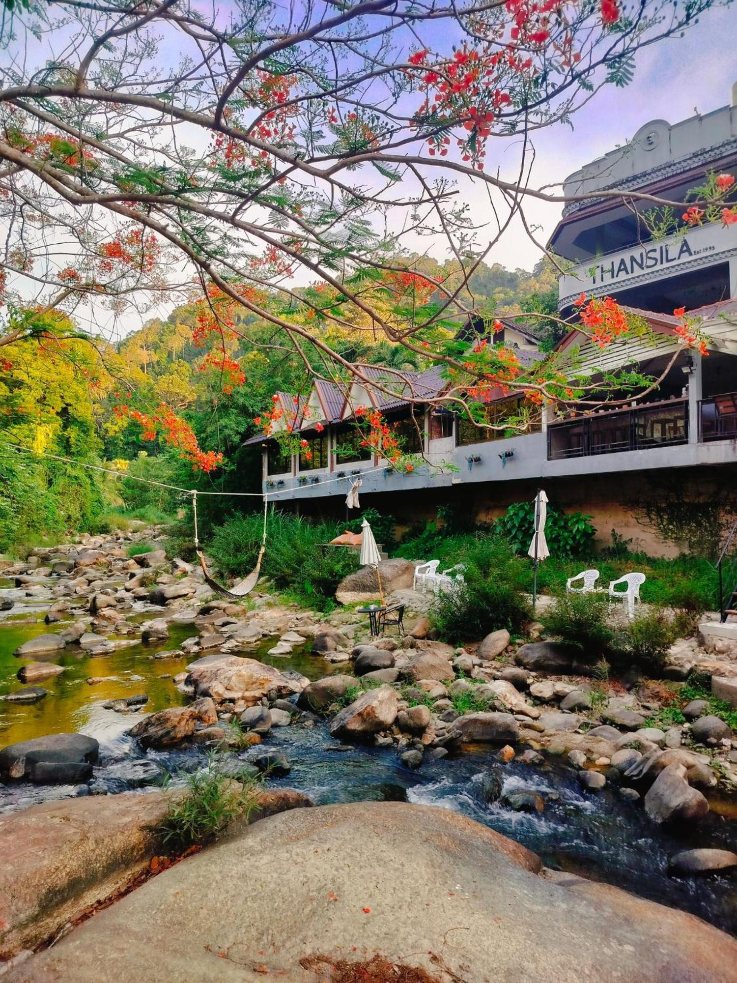 Thansila Resort Ranong Bagian luar foto