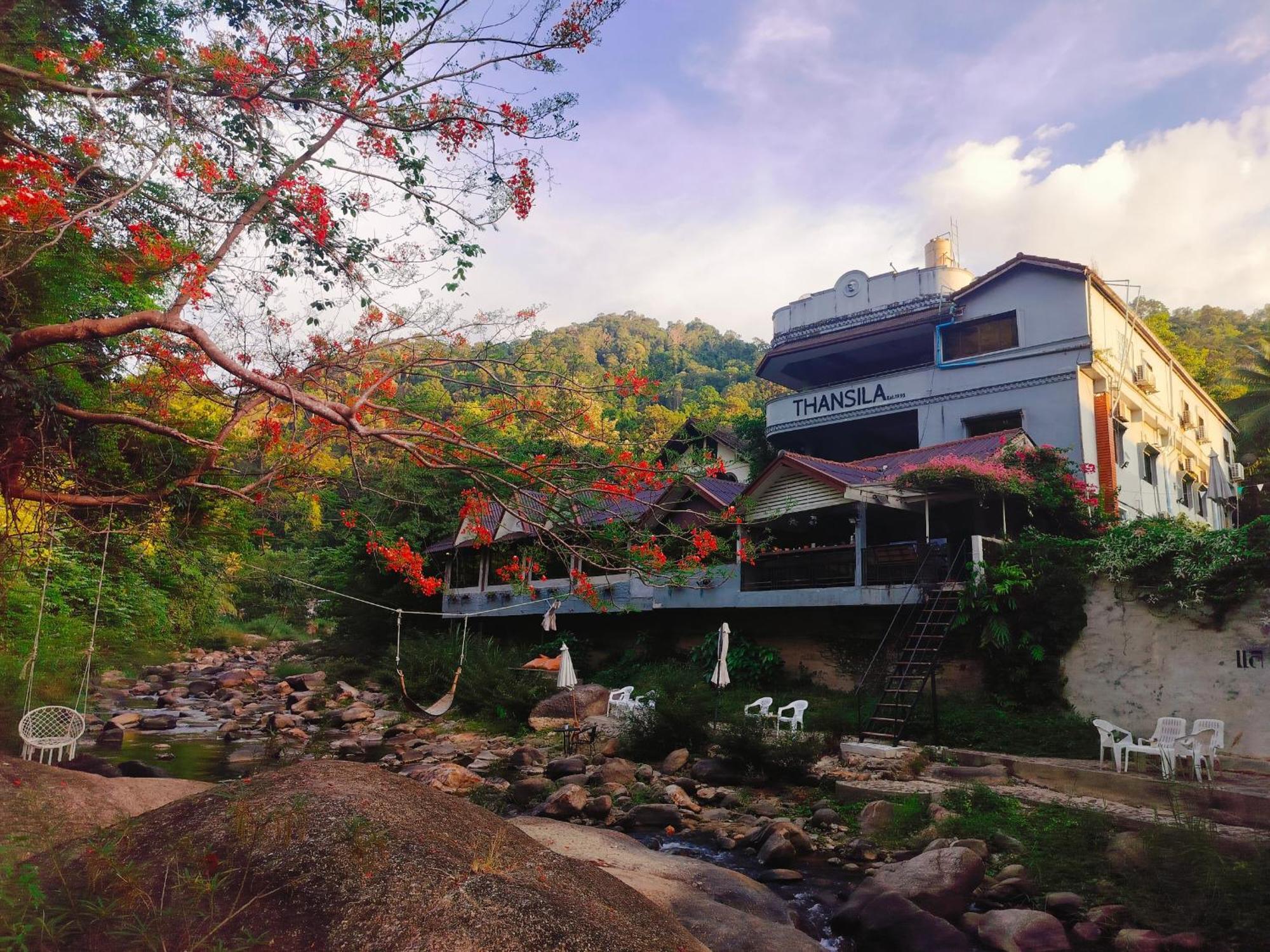 Thansila Resort Ranong Bagian luar foto